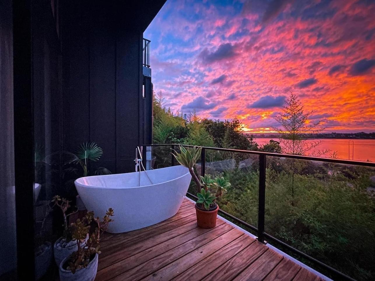 Wharf Retreat Unit 2 Apartment Tauranga Exterior photo